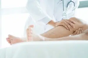 OVOCAL-NEM®-ข้อเข่าเสื่อม-กระดูกทับเส้น-ปวดเข่า-siamdrug135-2048x1365